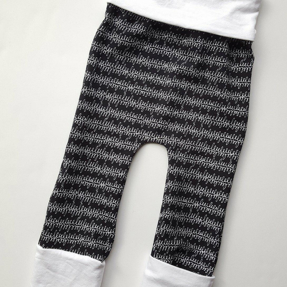 Black White Squiggles Grow With Me Leggings Pants